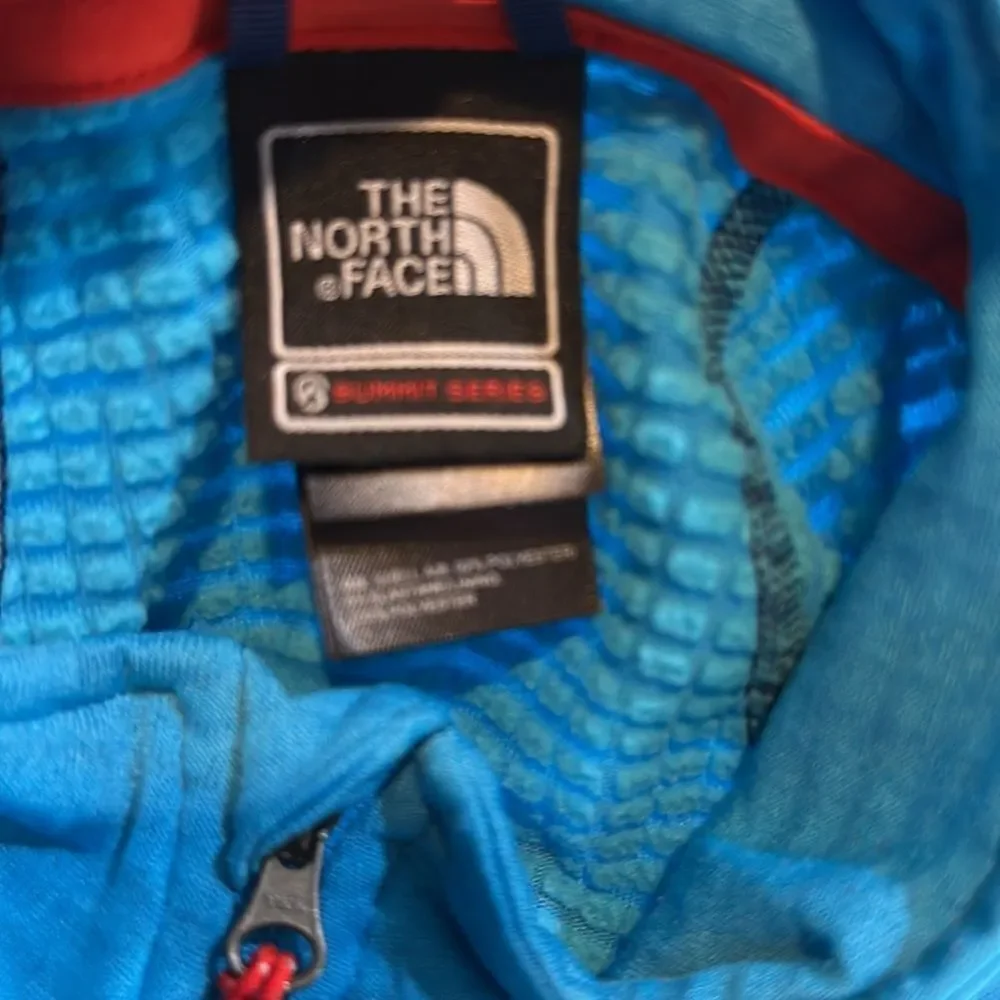 The North Face pullover L (5250)